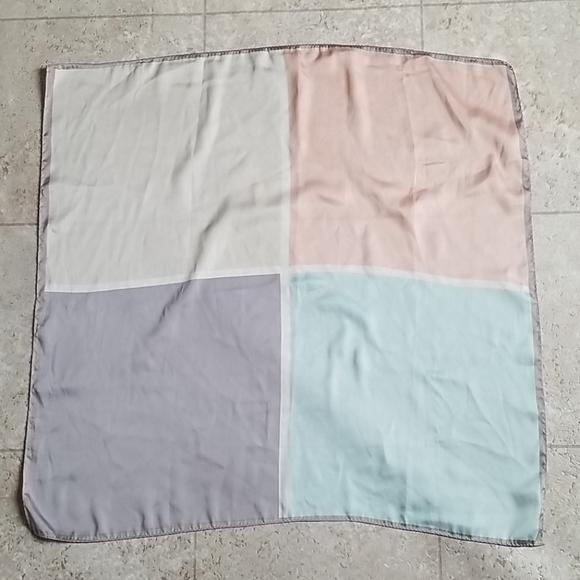 Scarf - Picture 3 of 3